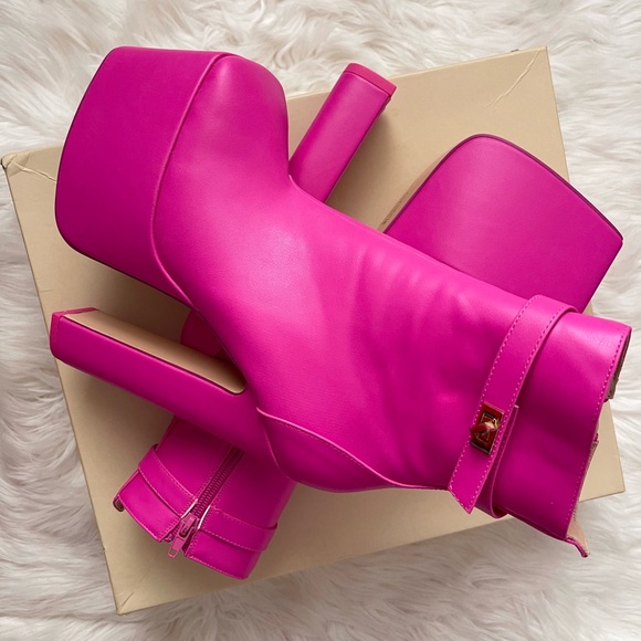 Neon Fuschsia Pink Booties - Picture 10 of 15